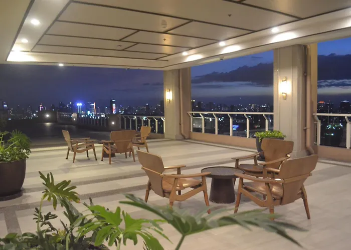 Den And Then View, Karaoke, Private Balcony Apartment