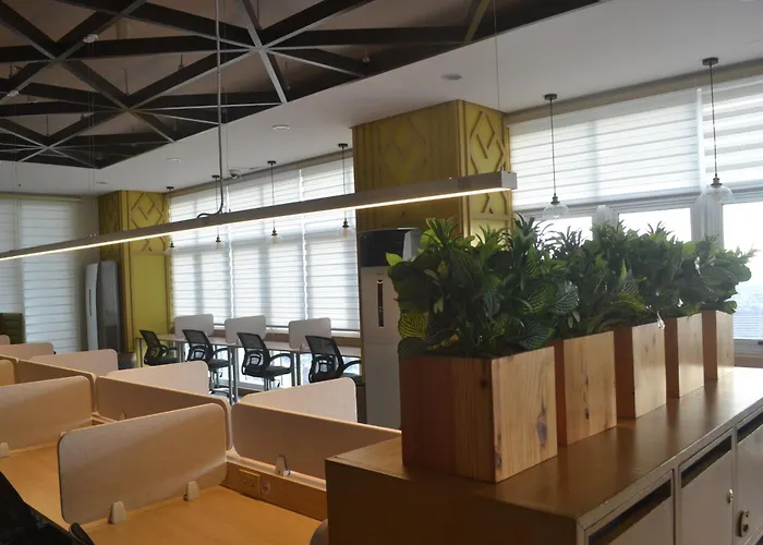 Den And Then View, Karaoke, Private Balcony Apartment Manila