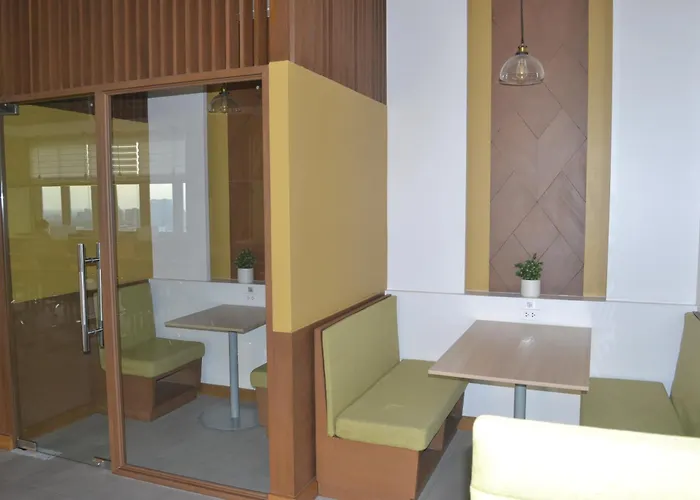 Den And Then View, Karaoke, Private Balcony Apartment Manila
