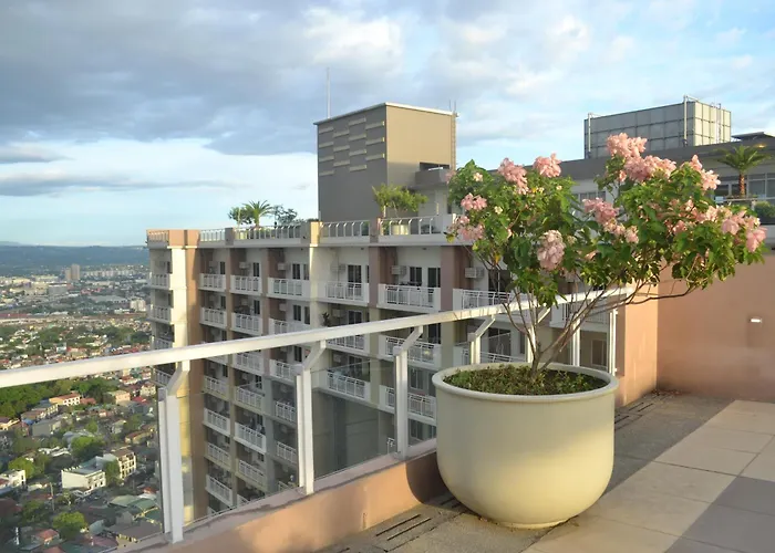 Apartment Den And Then View, Karaoke, Private Balcony